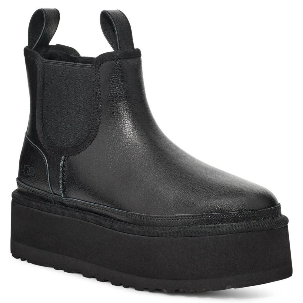 New! UGG Neumel Platform Chelsea Chunky Boot Black Leather Size 7 DD363 1139510